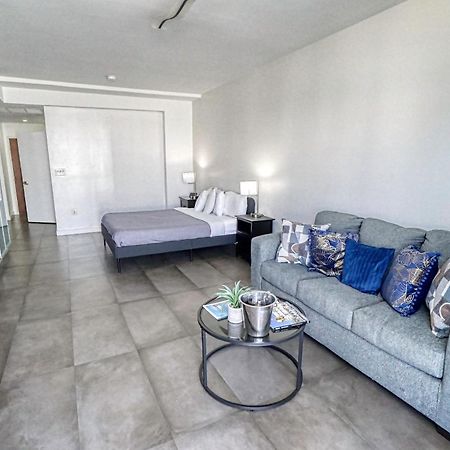 Deluxe Apartments At The Congress Miami Beach Zewnętrze zdjęcie