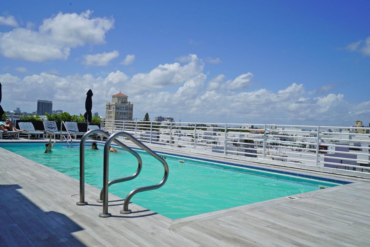 Deluxe Apartments At The Congress Miami Beach Zewnętrze zdjęcie